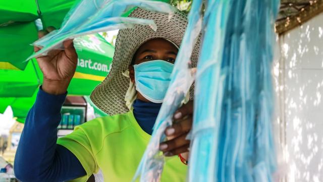 The MOU covers the ASEAN List of Essential Goods, which covers mostly medicines and medical supplies and also includes soaps, disinfectants, and face masks. Photo credit: Asian Development Bank.